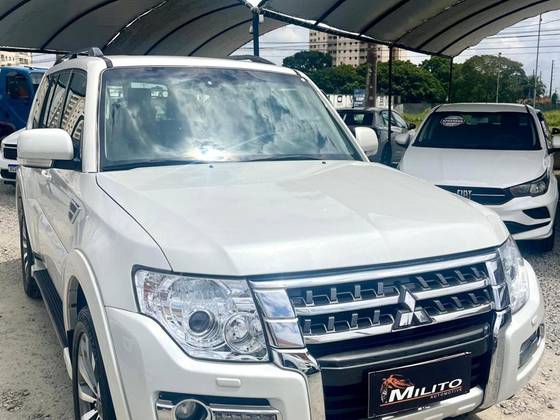 MITSUBISHI PAJERO 3.5 HPE 4X4 7 LUGARES V6 24V FLEX 4P AUTOMÁTICO MITSUBISHI PAJERO 3.5 HPE 4X4 7 LUGARES V6 24V FLEX 4P AUTOMÁTICO
